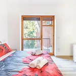Parco Degli Acquedotti 2bedroom Апартаменты Рим
