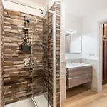 Parco Degli Acquedotti 2bedroom *
