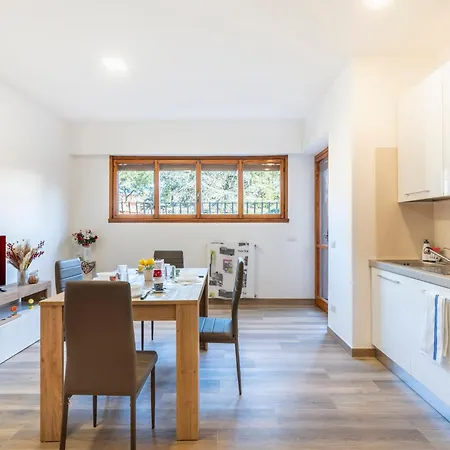 Апартаменты Parco Degli Acquedotti 2bedroom