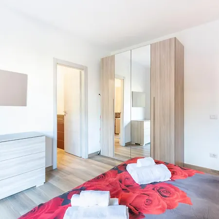 Parco Degli Acquedotti 2bedroom Апартаменты Рим