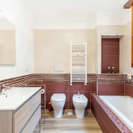 Апартаменты Parco Degli Acquedotti 2bedroom Рим